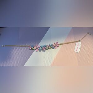 Betsey Johnson necklace and earring set